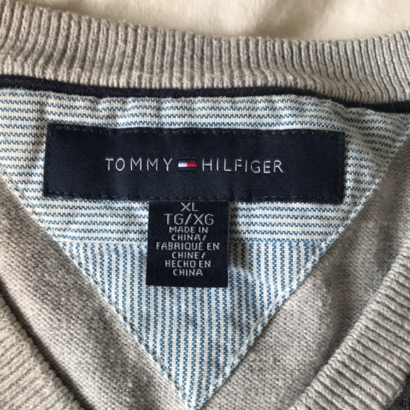 Tommy Hilfiger Pale Grey Cotton Argyle/diamond  High v neck Sweater EUC - Picture 2 of 6